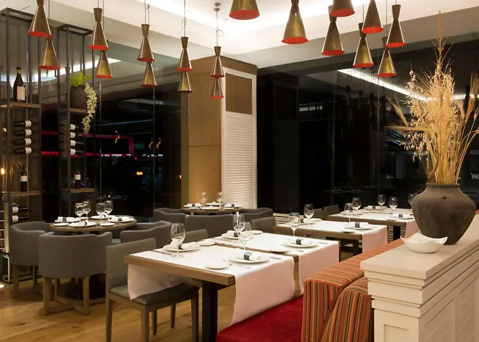 Galeria Plaza Reforma 4*