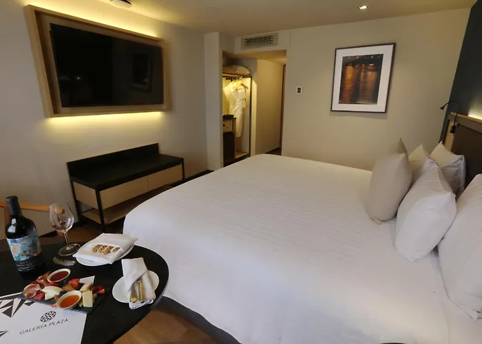 Hotel Galeria Plaza Reforma Mexico City