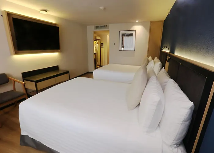 Hotel Galeria Plaza Reforma Mexico City